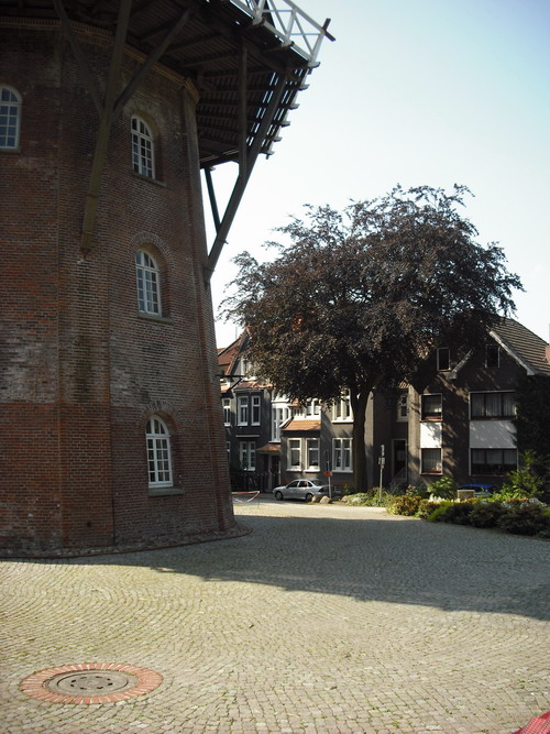 Windm�hlen. Windm�hle "De Vrouw Johanna" in Emden.