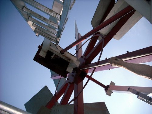 Die Windrose der Windmühle in Rhaude.